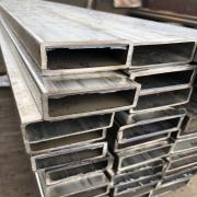 Труба профильная нержавеющая прямоуг. 20x10x1.2 зерк AISI 201