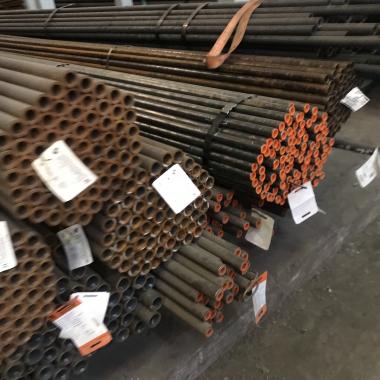 Толстостенная бесшовная труба 127х16мм 40Х ГОСТ 8732 в Волгограде