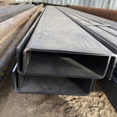 Швеллер гнутый 300x50x3мм L=12м 09Г2С в Саратове